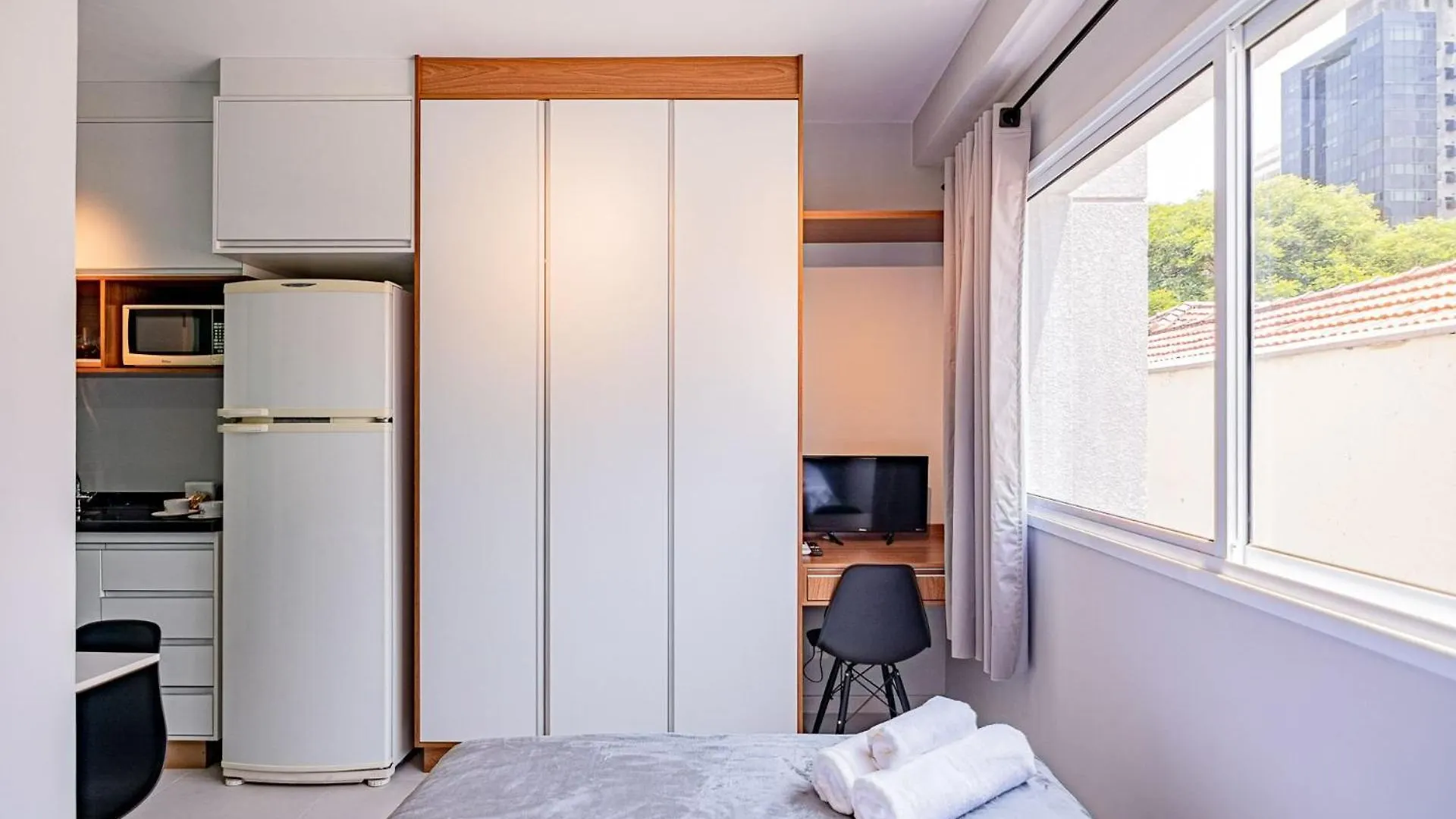 Studios Modernos Totalmente Mobiliados Com Academia Proximo A Metro Parque Ibirapuera E Hospitais São Paulo 0*,  Brasil