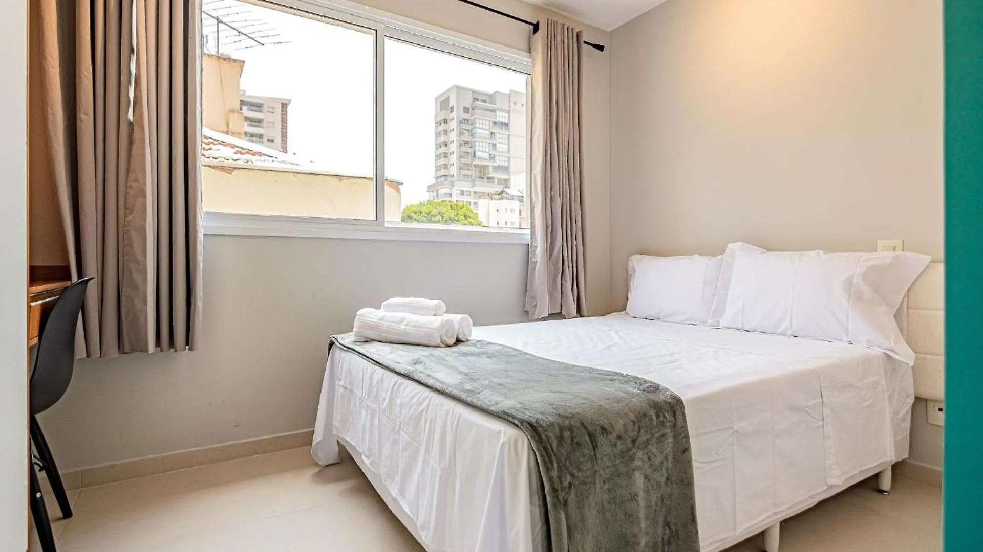 Studios Modernos Totalmente Mobiliados Com Academia Proximo A Metro Parque Ibirapuera E Hospitais Sao Paulo Brazil